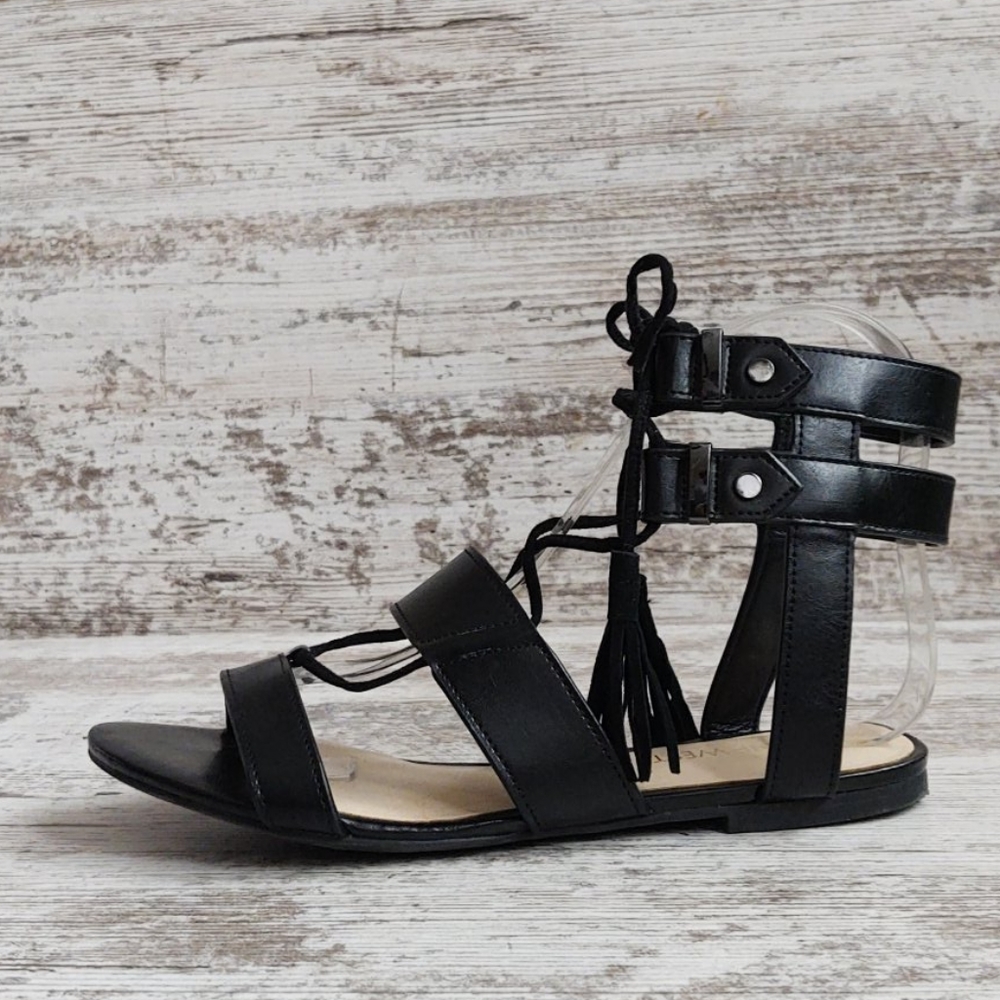 Like New Nine West Black Gladiator Sandal - Picture 1 of 14